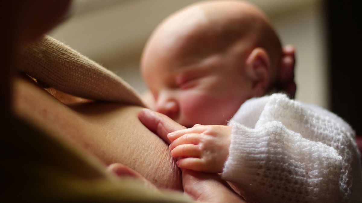 10 Benefits of Breastfeeding for Mother and Baby